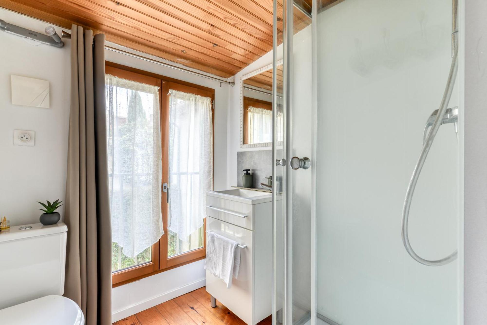 Апартаменты Le Patio De La Bastide Avec Terrasse & Netflix - Quartier Paisible Каркассон Экстерьер фото